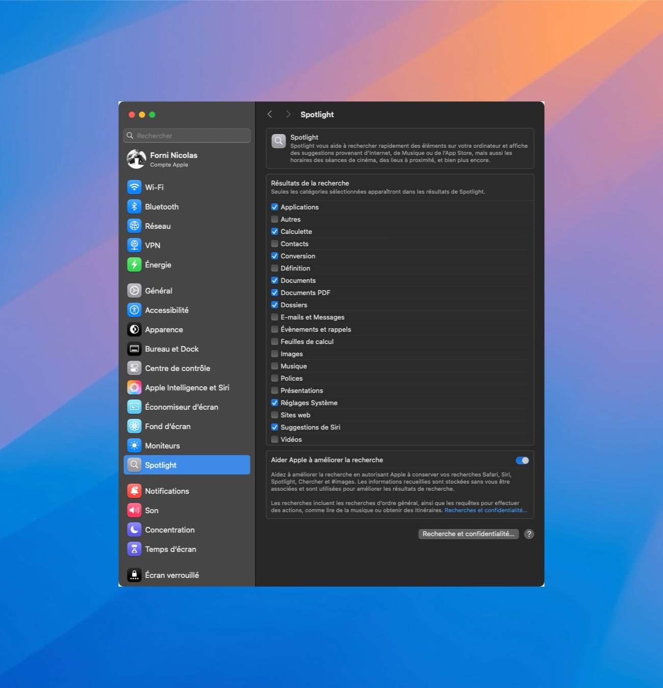 Paramètres Spotlight sur Mac avec options activées.