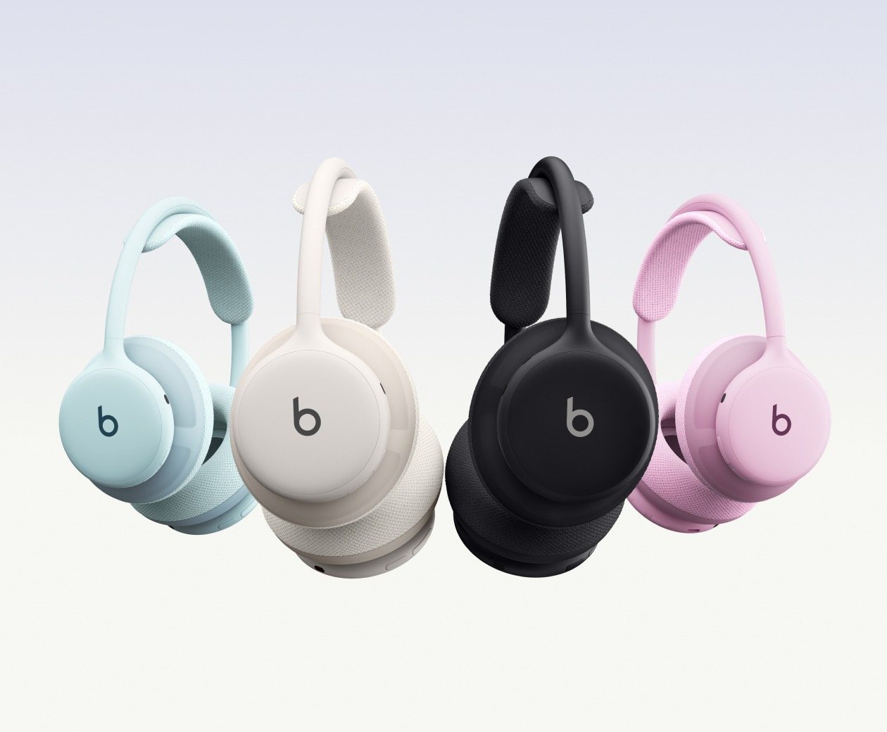 Les 4 coloris du Beats 360 : bleu ciel, neige, noir et rose